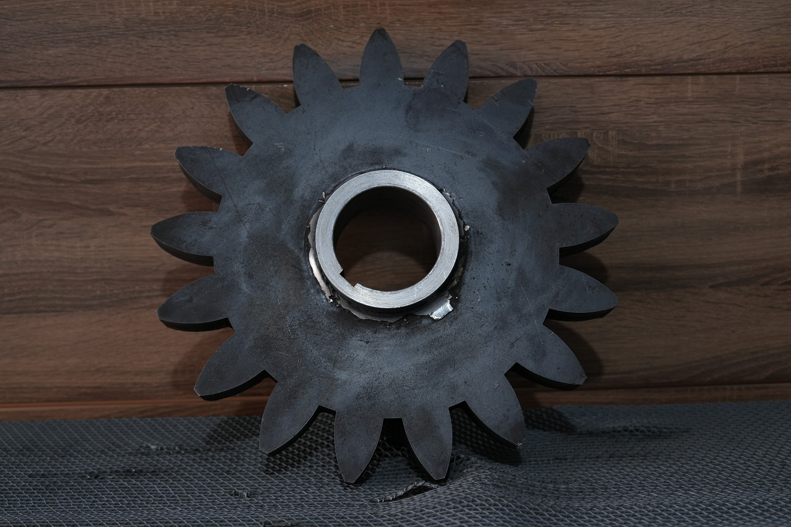 Xinzhe's Large Gear for Strip Cut Machine lanseras med förbättrad slitstyrka
