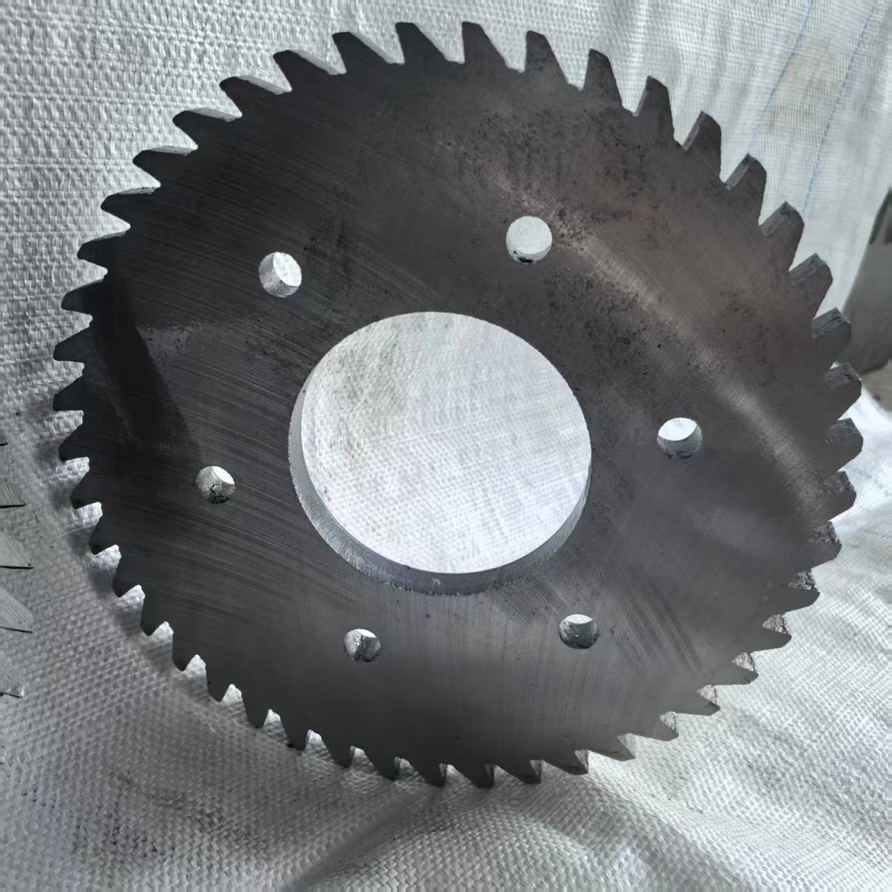 Vad är det som gör att Xinzhe Tools optimerade gummiknäckarblad vinner globalt erkännande från gummiåtervinningsföretag?